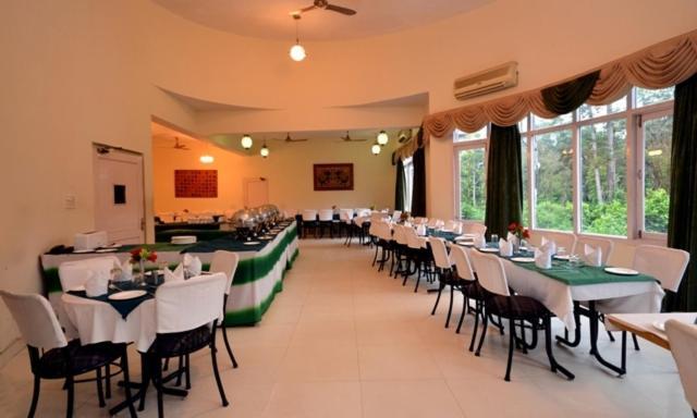 Hotel Corbett Suman Grand Corbett National Park Zewnętrze zdjęcie
