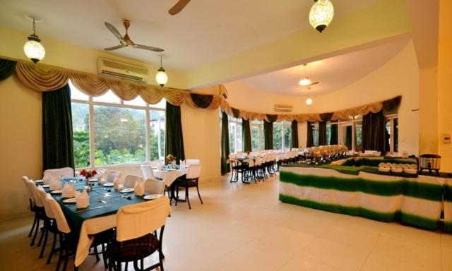 Hotel Corbett Suman Grand Corbett National Park Zewnętrze zdjęcie